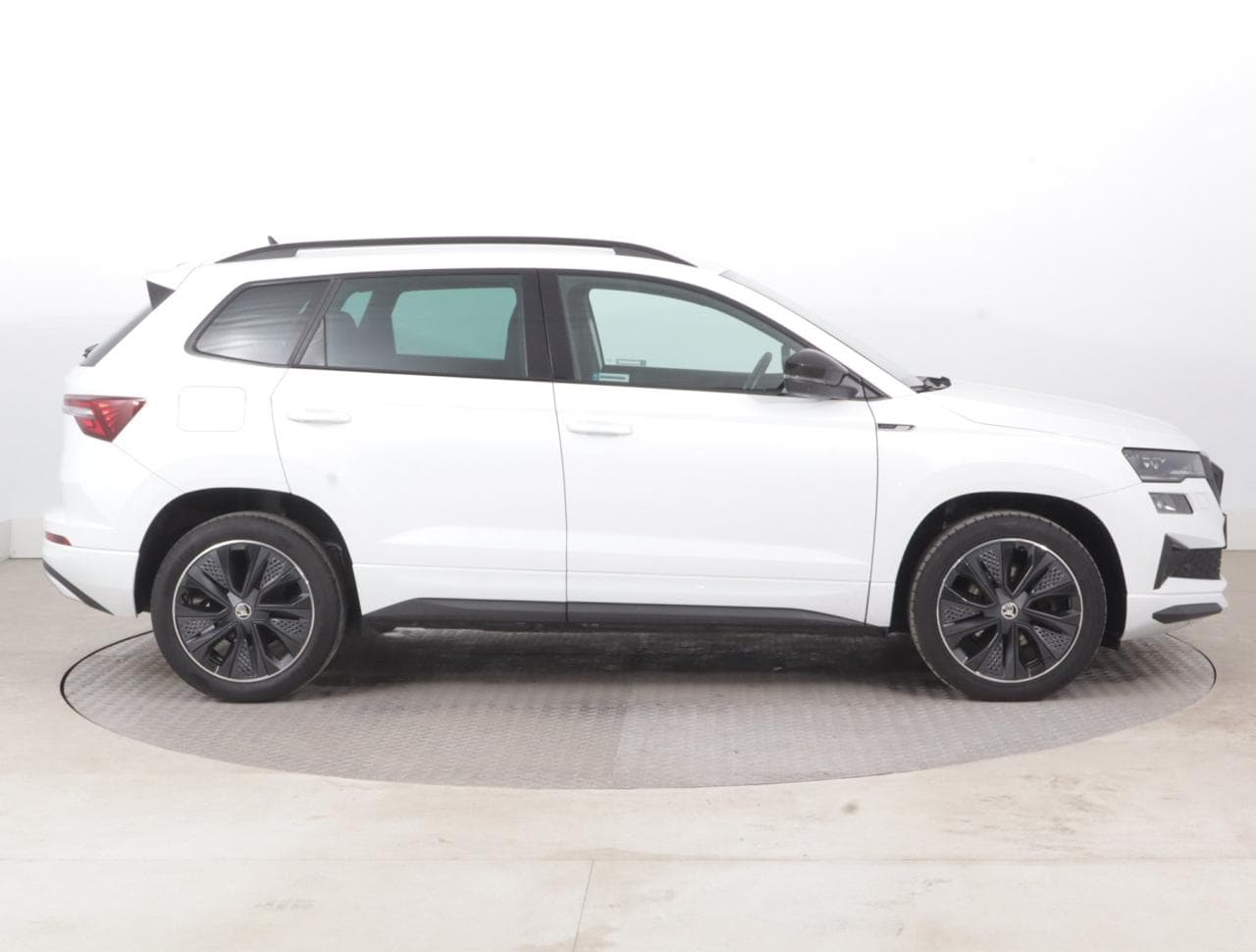 2023 Škoda KAROQ - 8