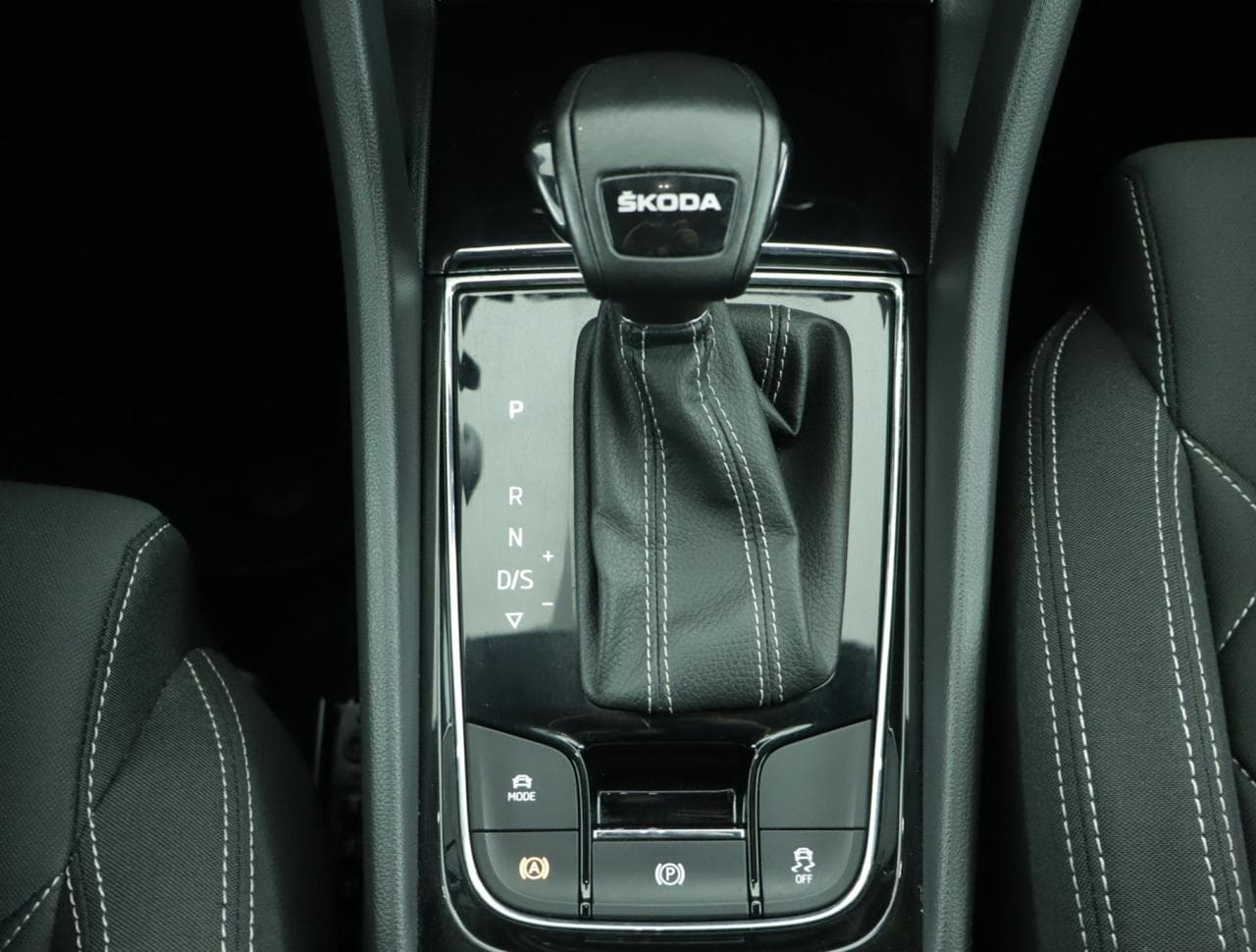 2023 Škoda KAROQ - 19