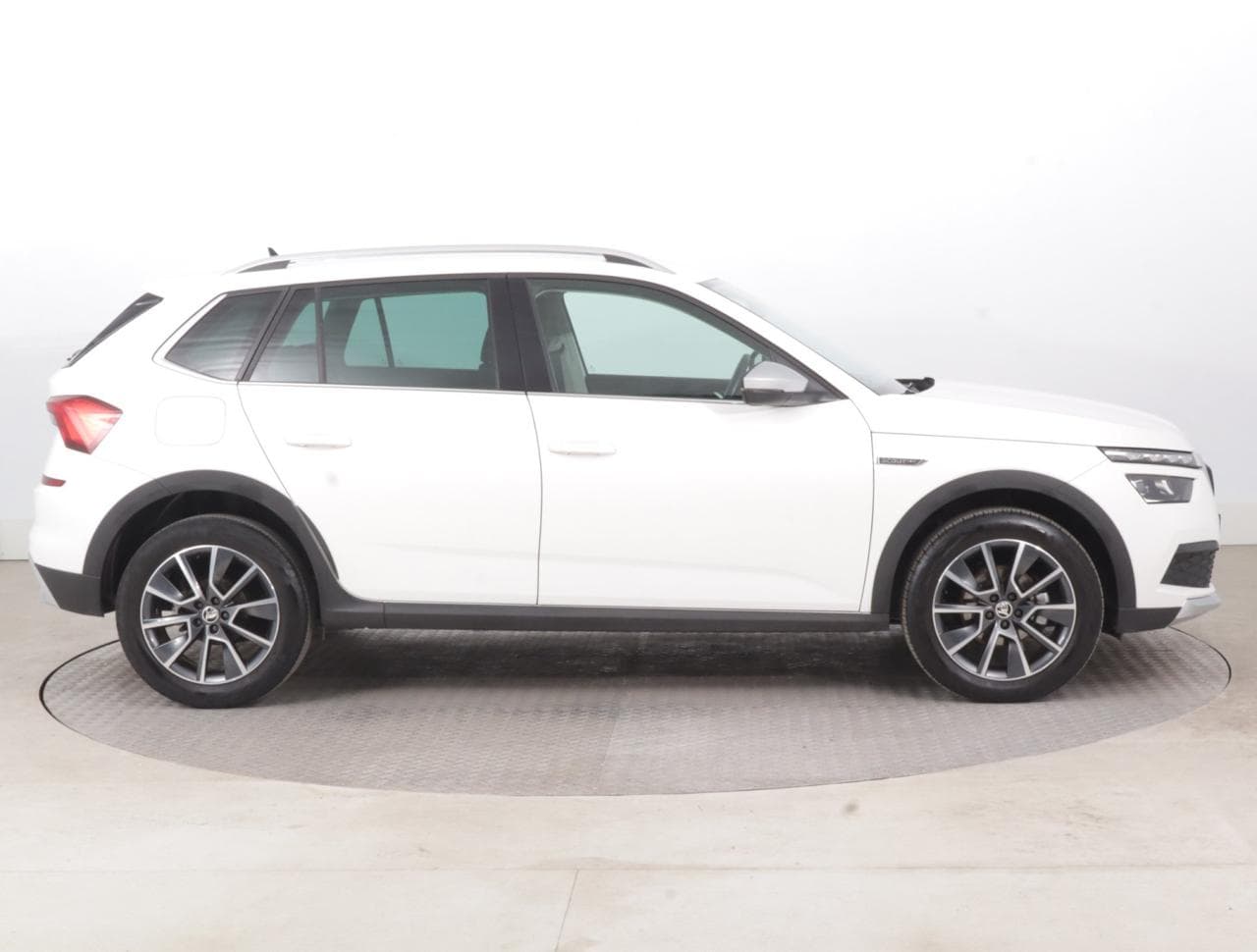 2023 Škoda KAMIQ - 8