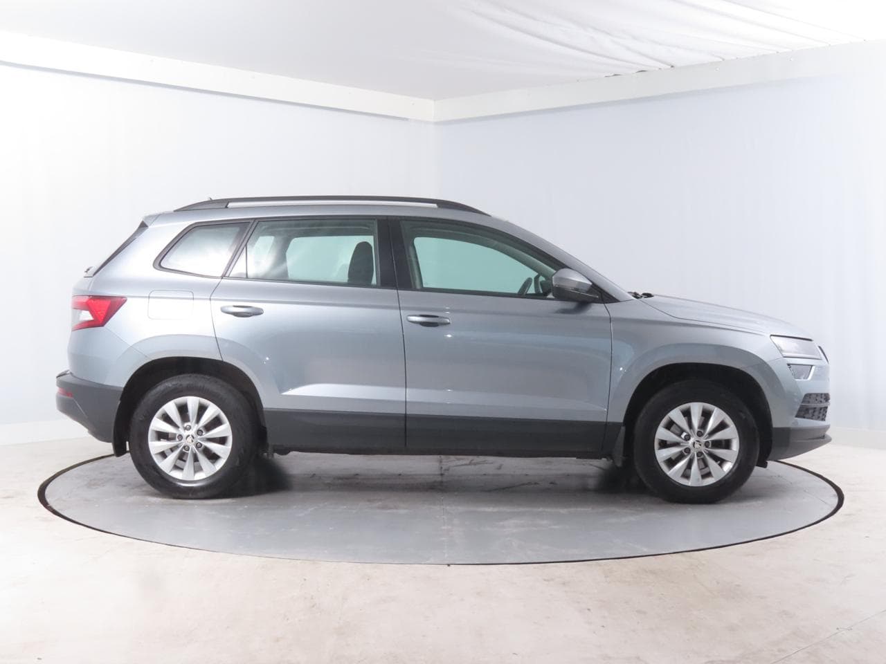 2021 Škoda KAROQ - 8