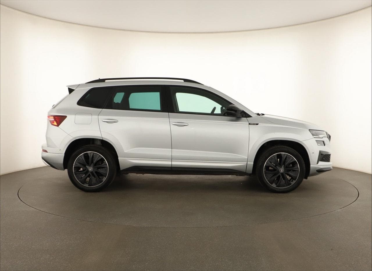 2025 Škoda KAROQ - 8