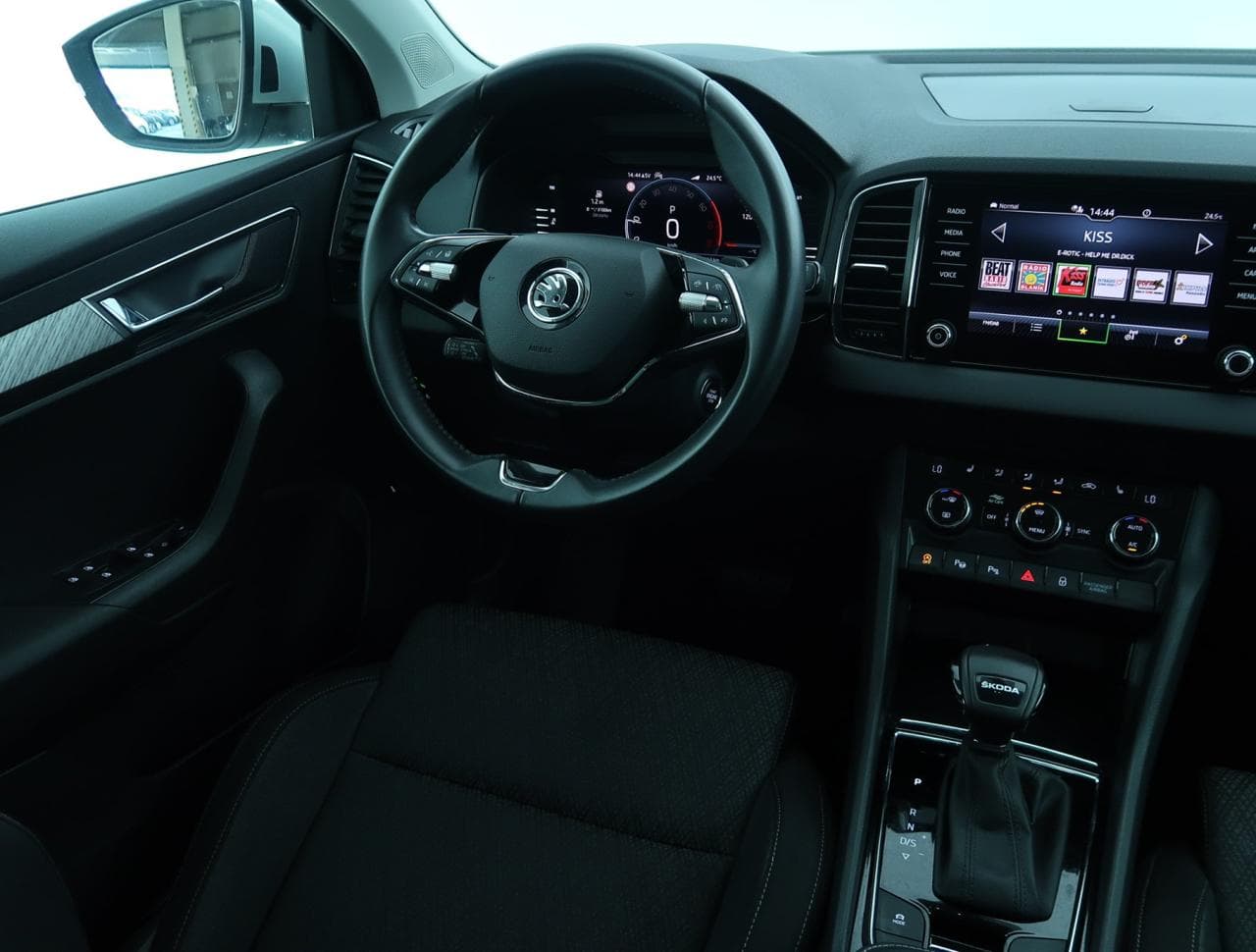 2023 Škoda KAROQ - 9