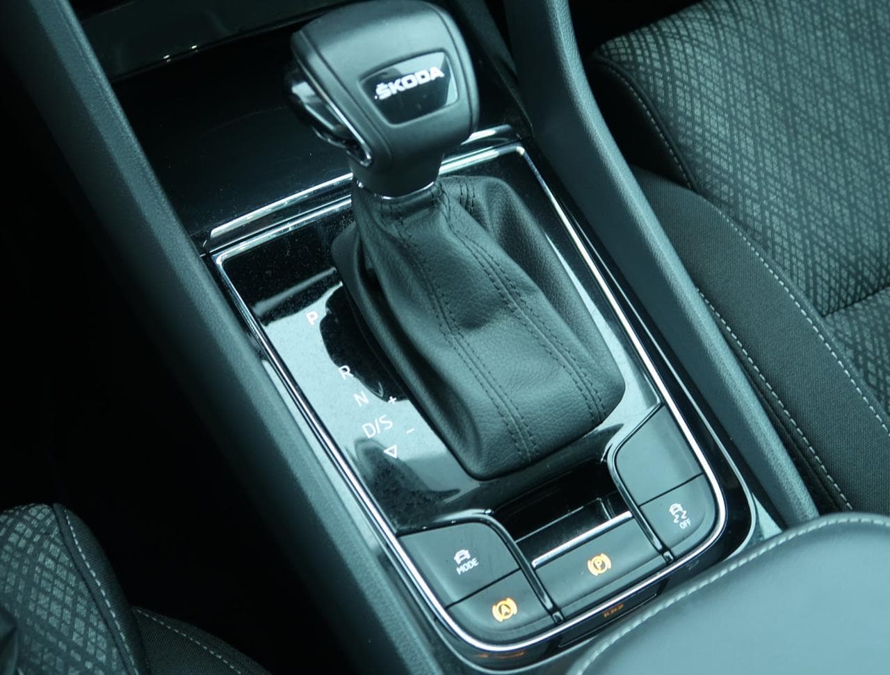 2023 Škoda KAROQ - 19