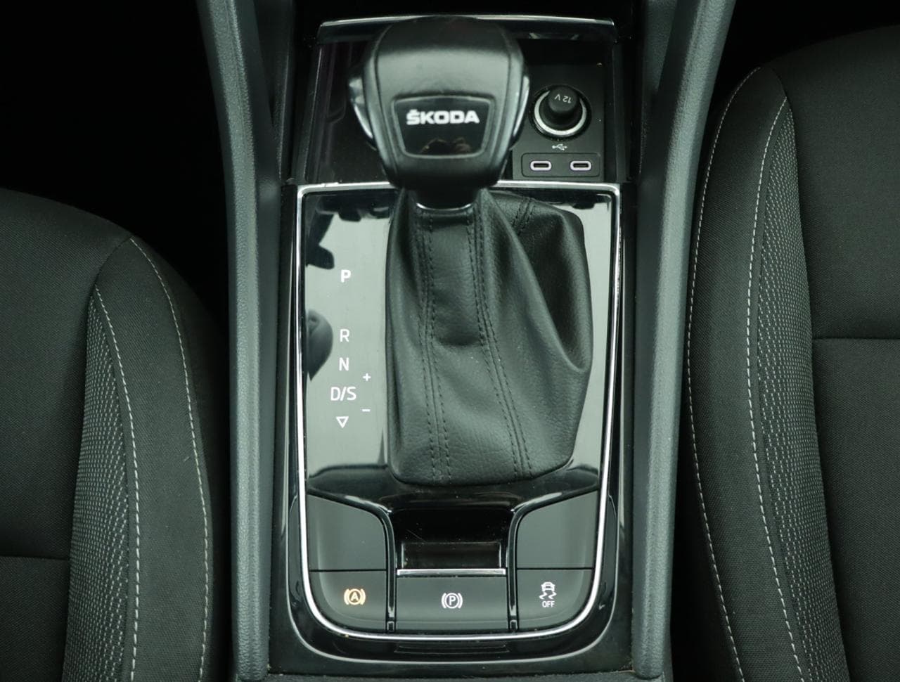 2023 Škoda KAROQ - 19