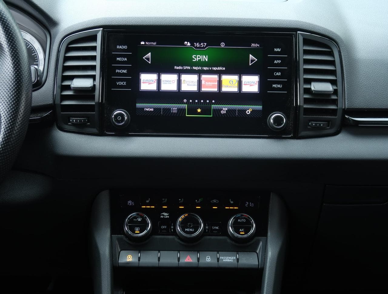 2021 Škoda KAROQ - 18