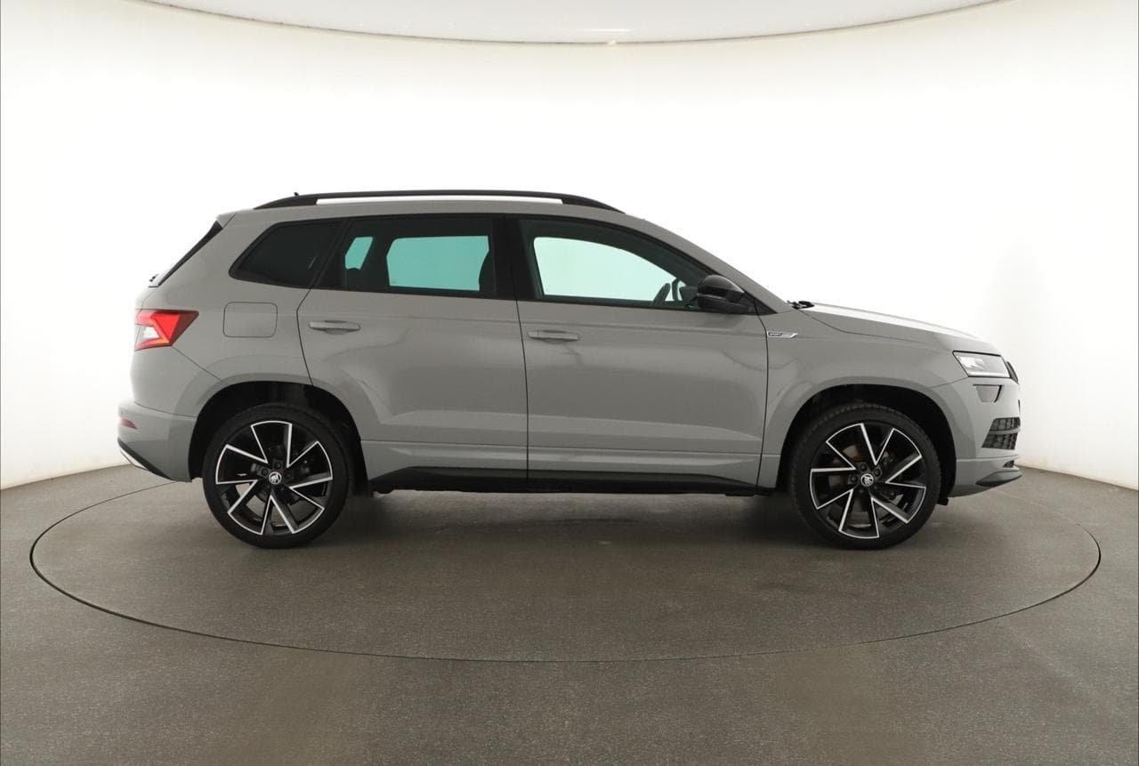 2021 Škoda KAROQ - 8