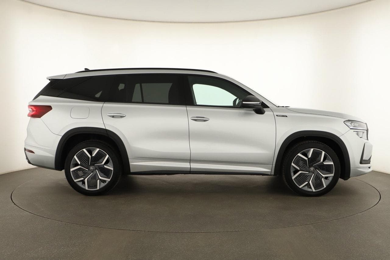 2025 Škoda KODIAQ - 8