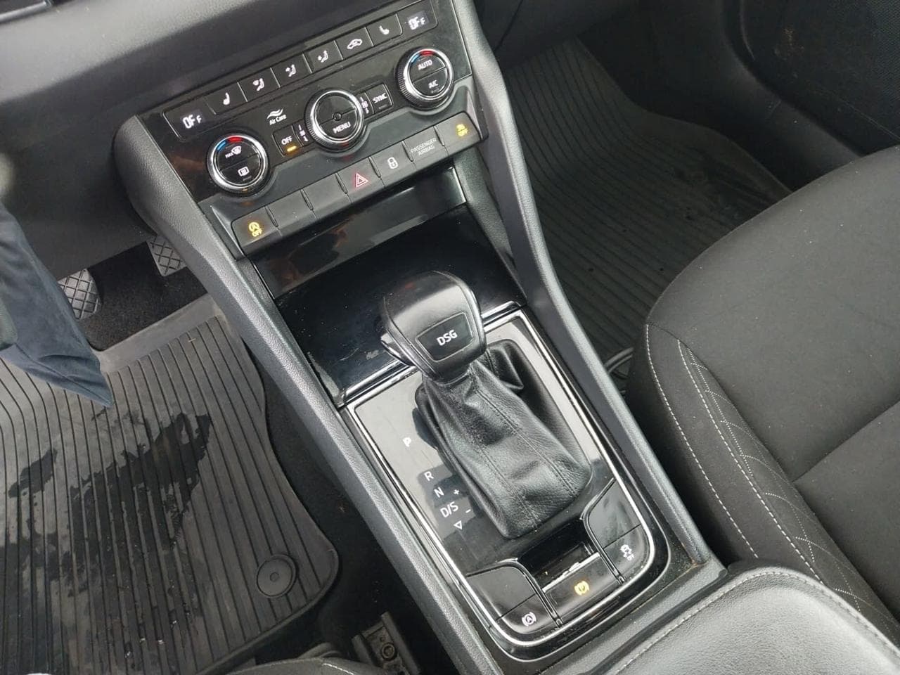 2019 Škoda KAROQ - 19