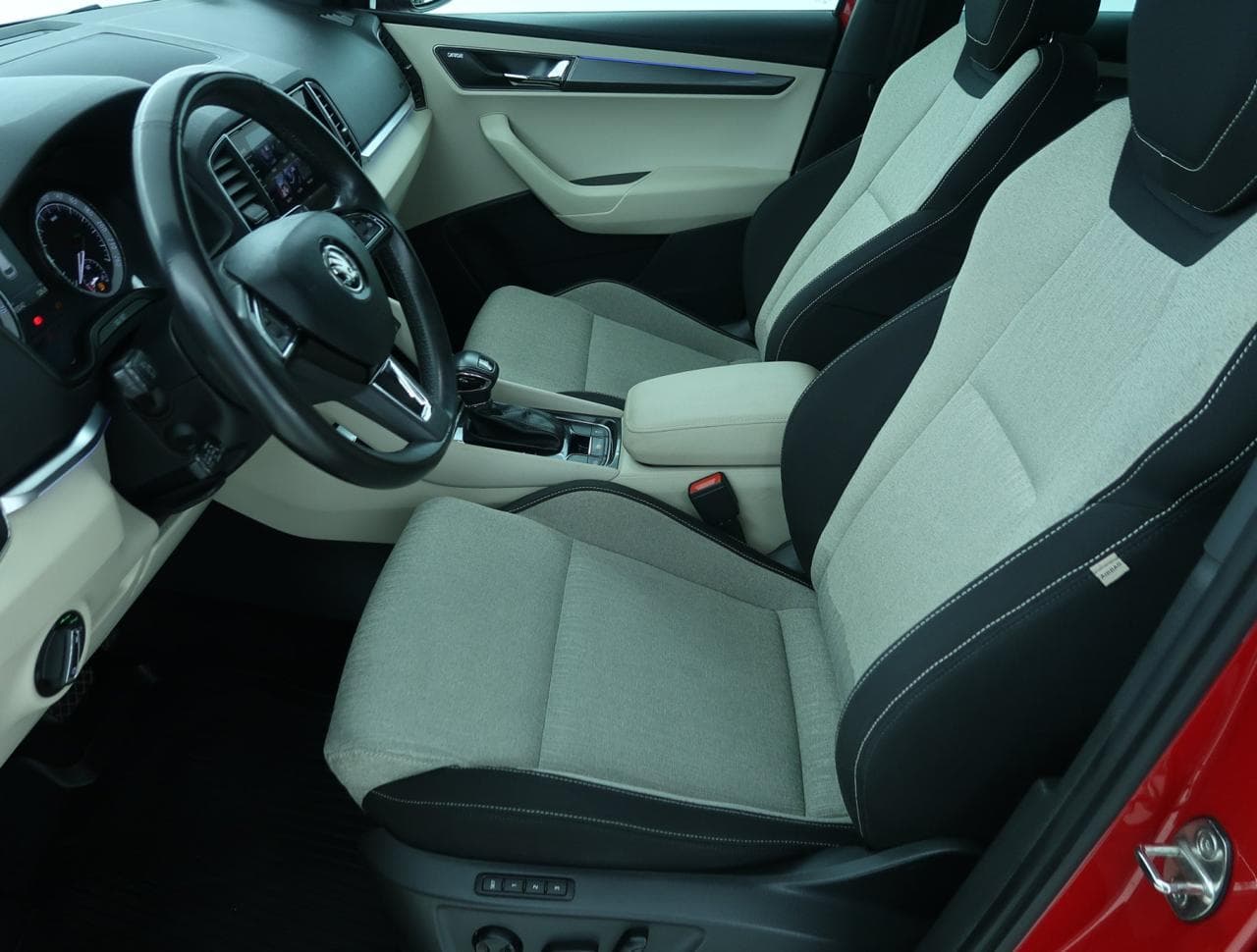 2018 Škoda KAROQ - 16