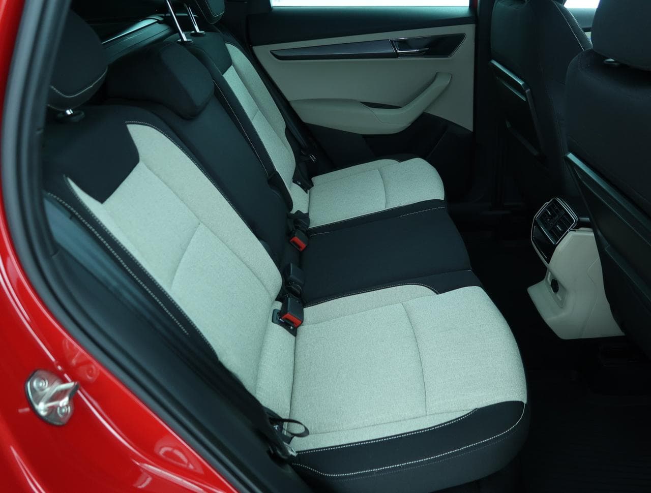 2018 Škoda KAROQ - 13