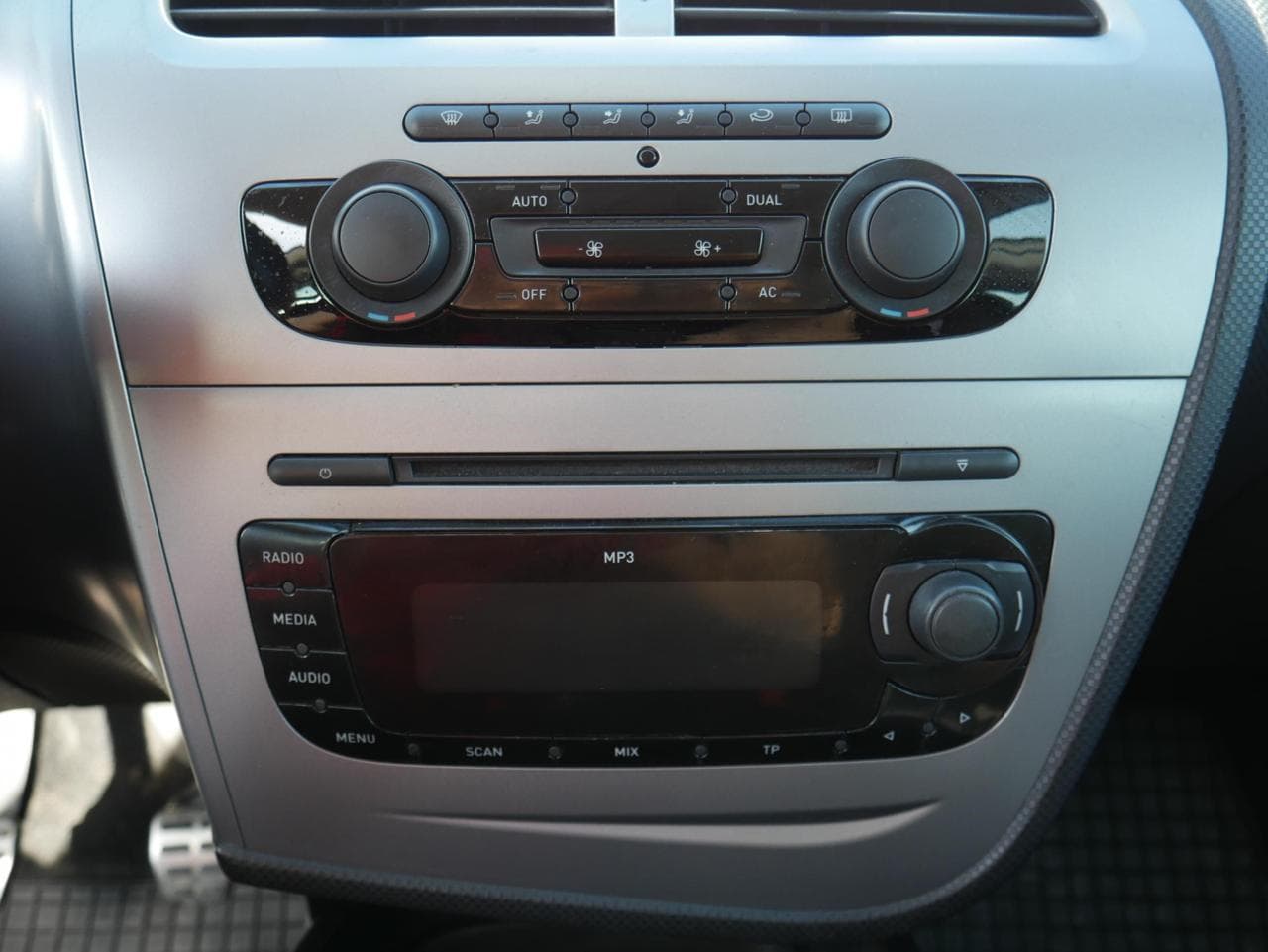 2009 Seat LEON - 17