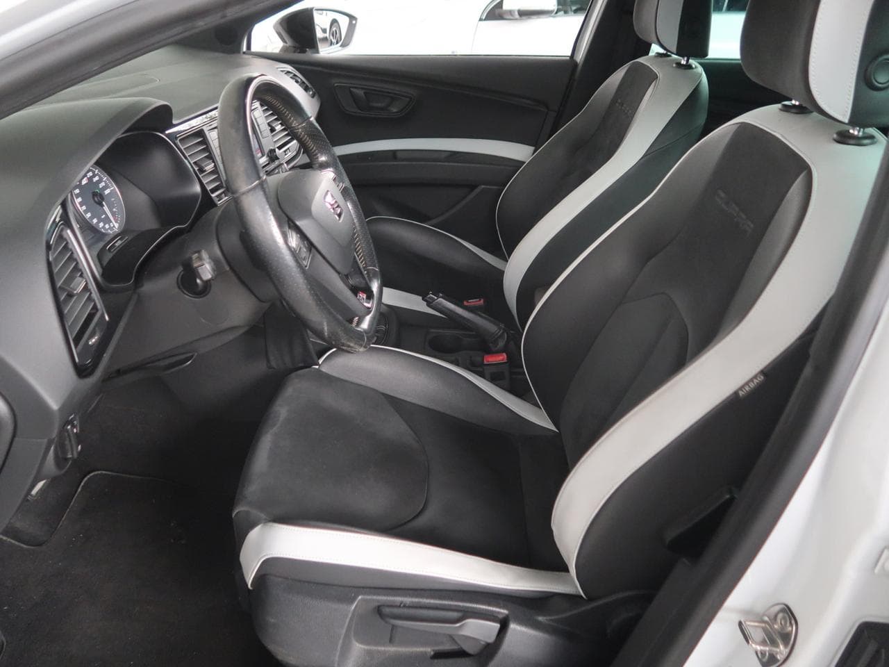2014 Seat LEON - 16