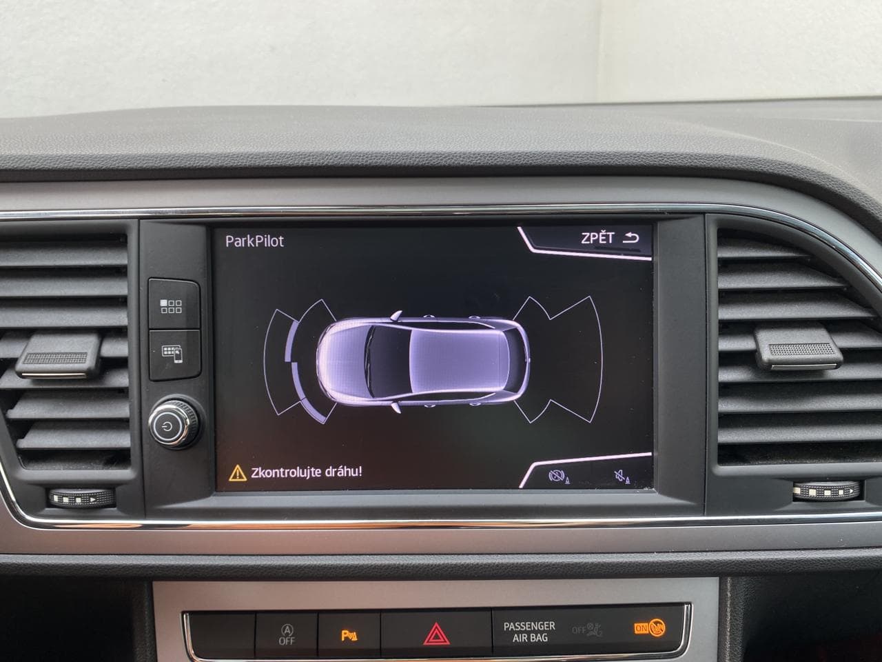 2019 Seat LEON - 18
