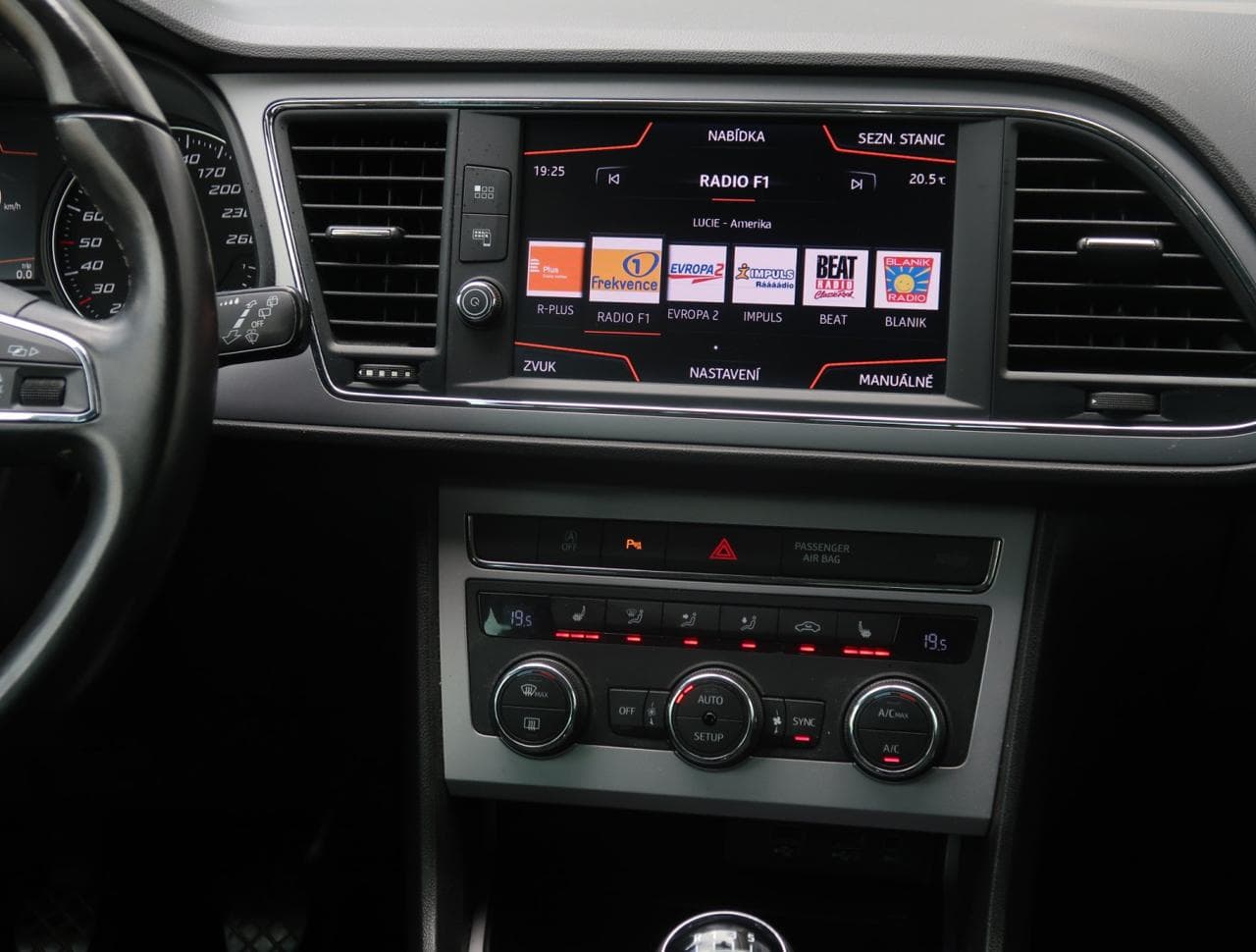 2020 Seat LEON - 18