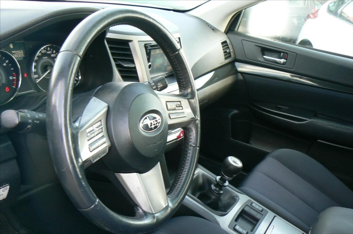 2009 Subaru LEGACY - 10