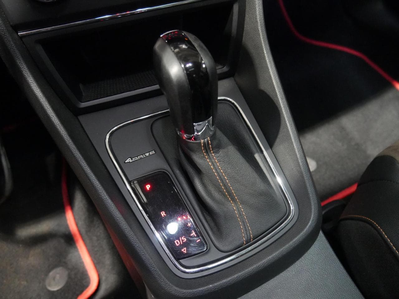 2015 Seat LEON - 16