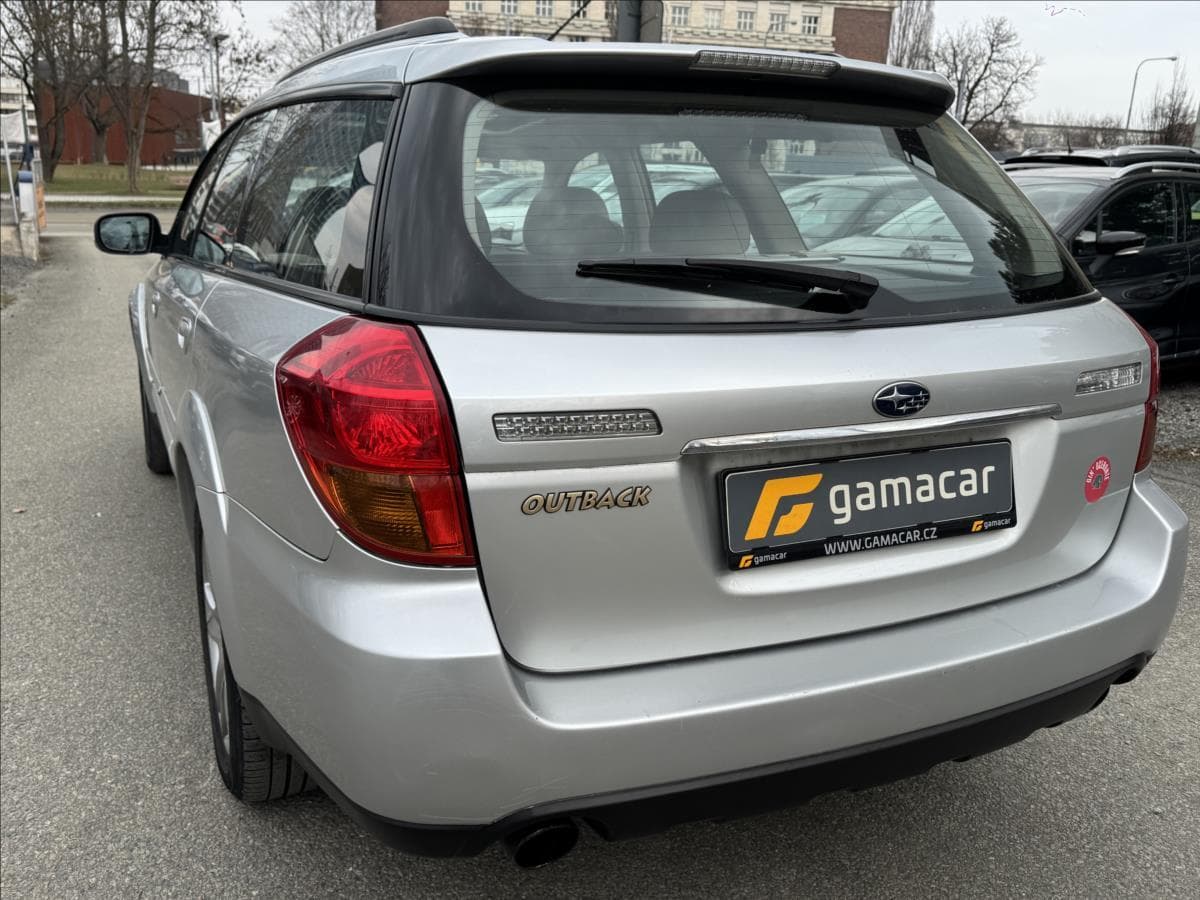 2005 Subaru Legacy - 9