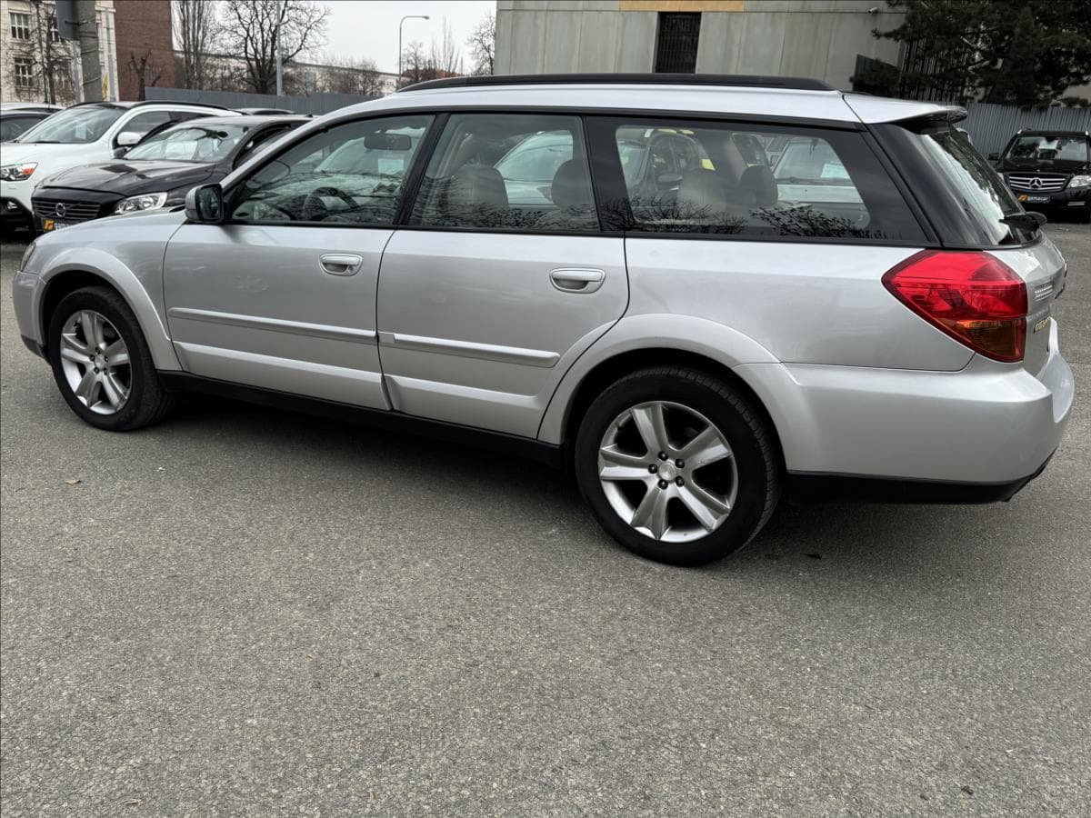 2005 Subaru Legacy - 6