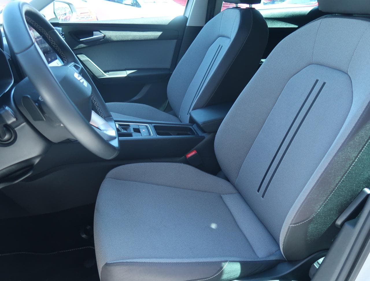2025 Seat LEON - 16
