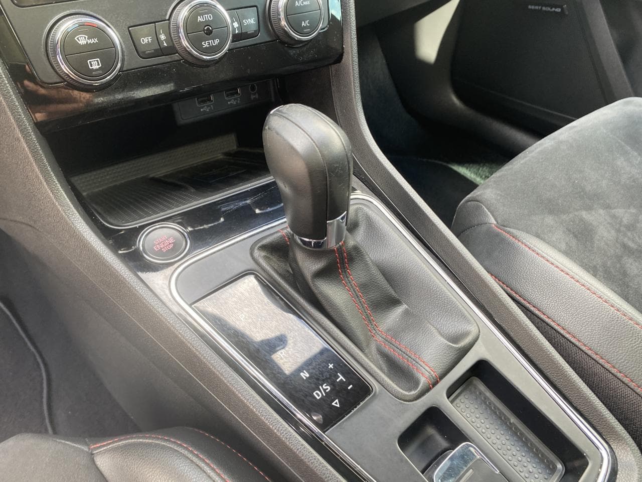 2017 Seat LEON - 16