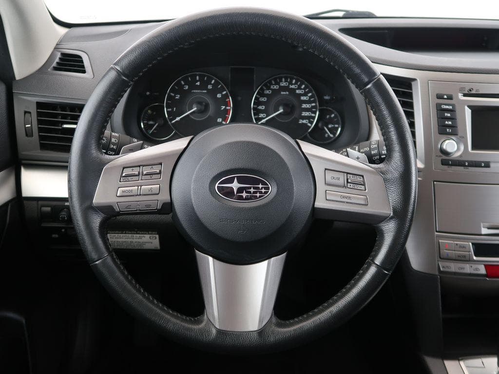 2013 Subaru LEGACY - 17