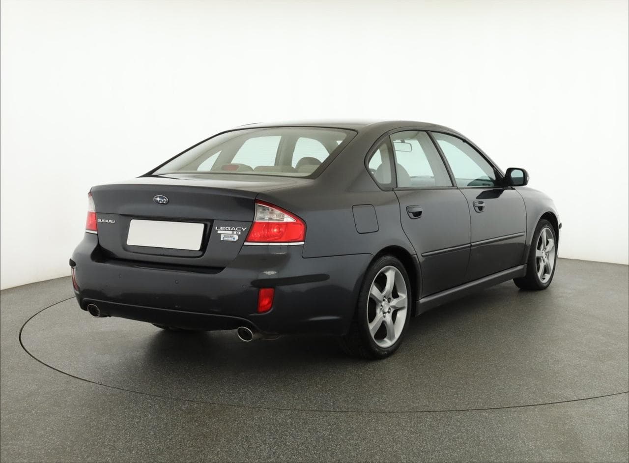 2010 Subaru LEGACY - 13