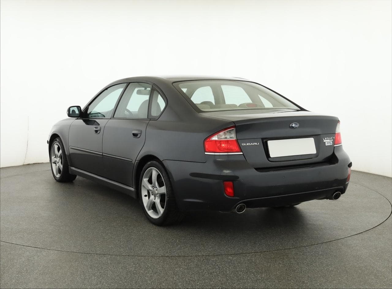 2010 Subaru LEGACY - 9