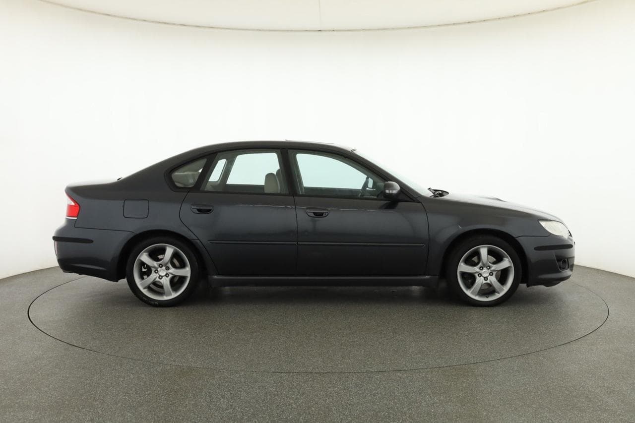 2010 Subaru LEGACY - 15