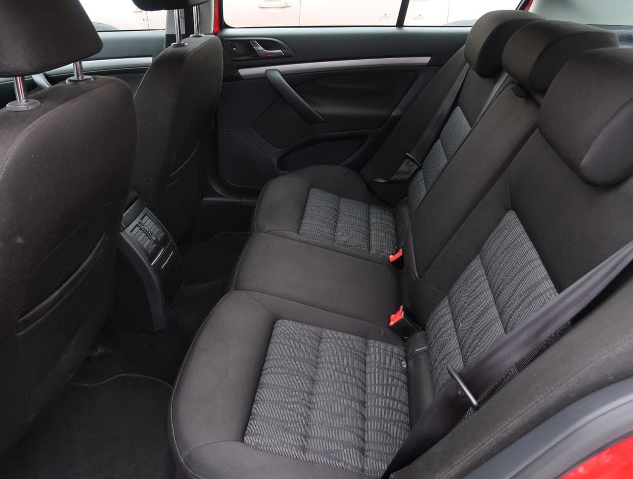 2012 Škoda Octavia - 15