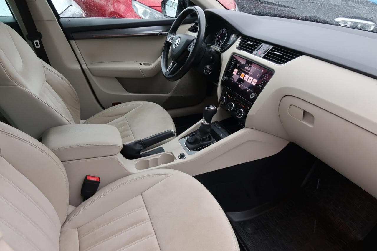 2017 Škoda Octavia - 12