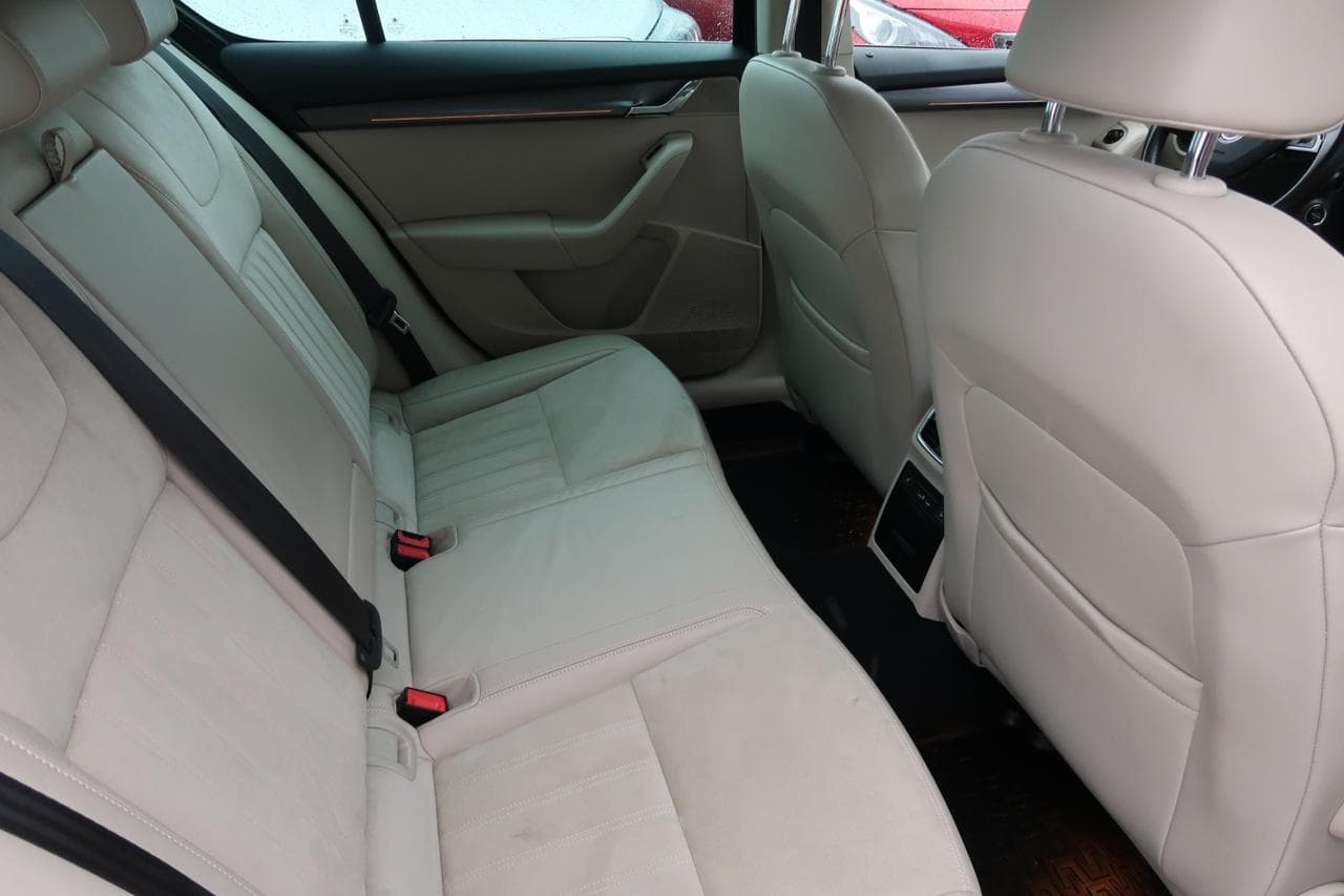 2017 Škoda Octavia - 13