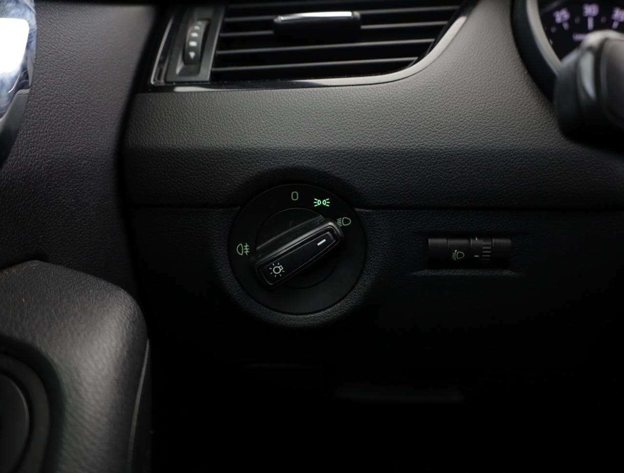 2015 Škoda OCTAVIA - 18