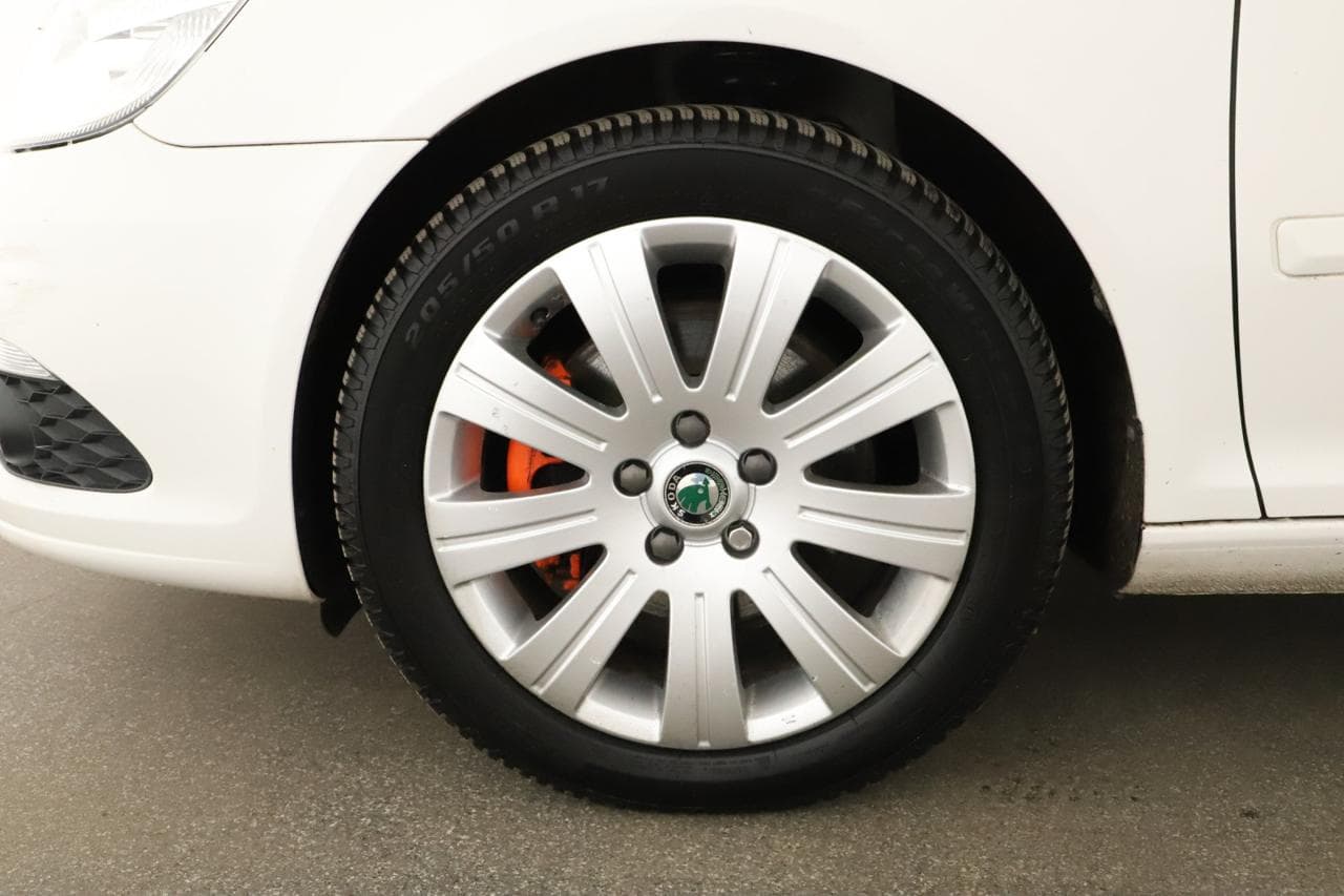 2011 Škoda OCTAVIA - 17