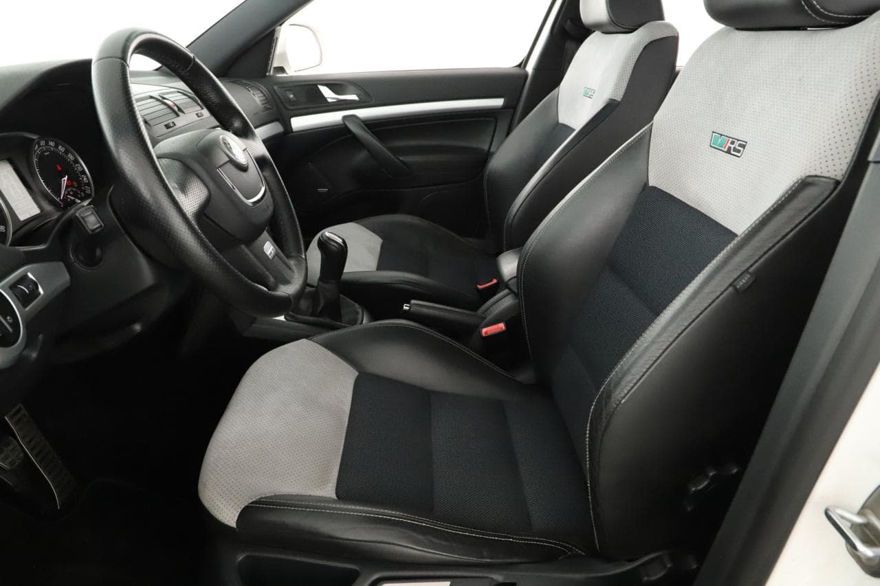 2011 Škoda OCTAVIA - 13