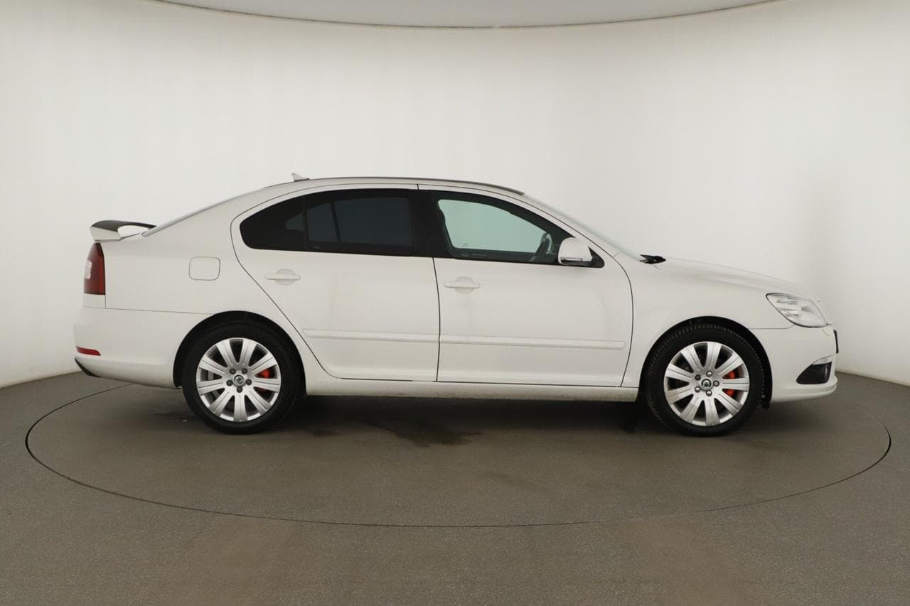 2011 Škoda OCTAVIA - 8