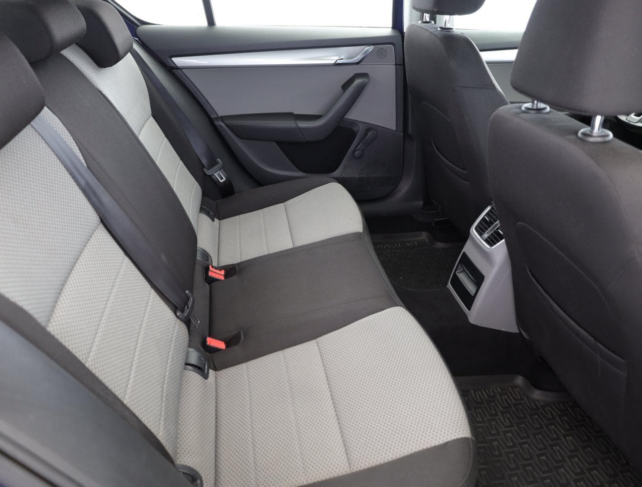 2015 Škoda Octavia - 11