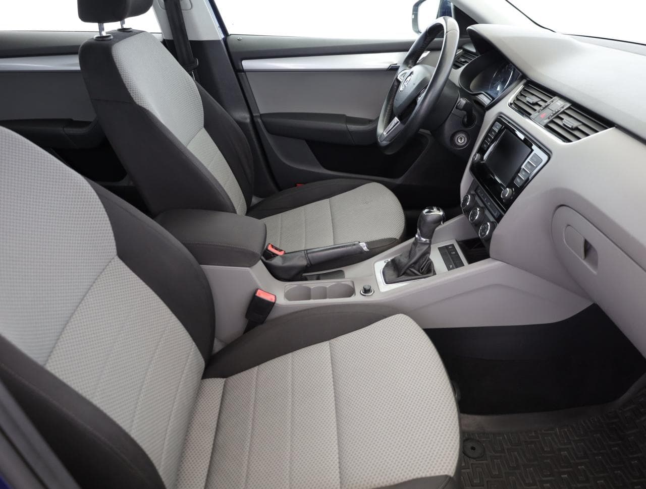 2015 Škoda Octavia - 10