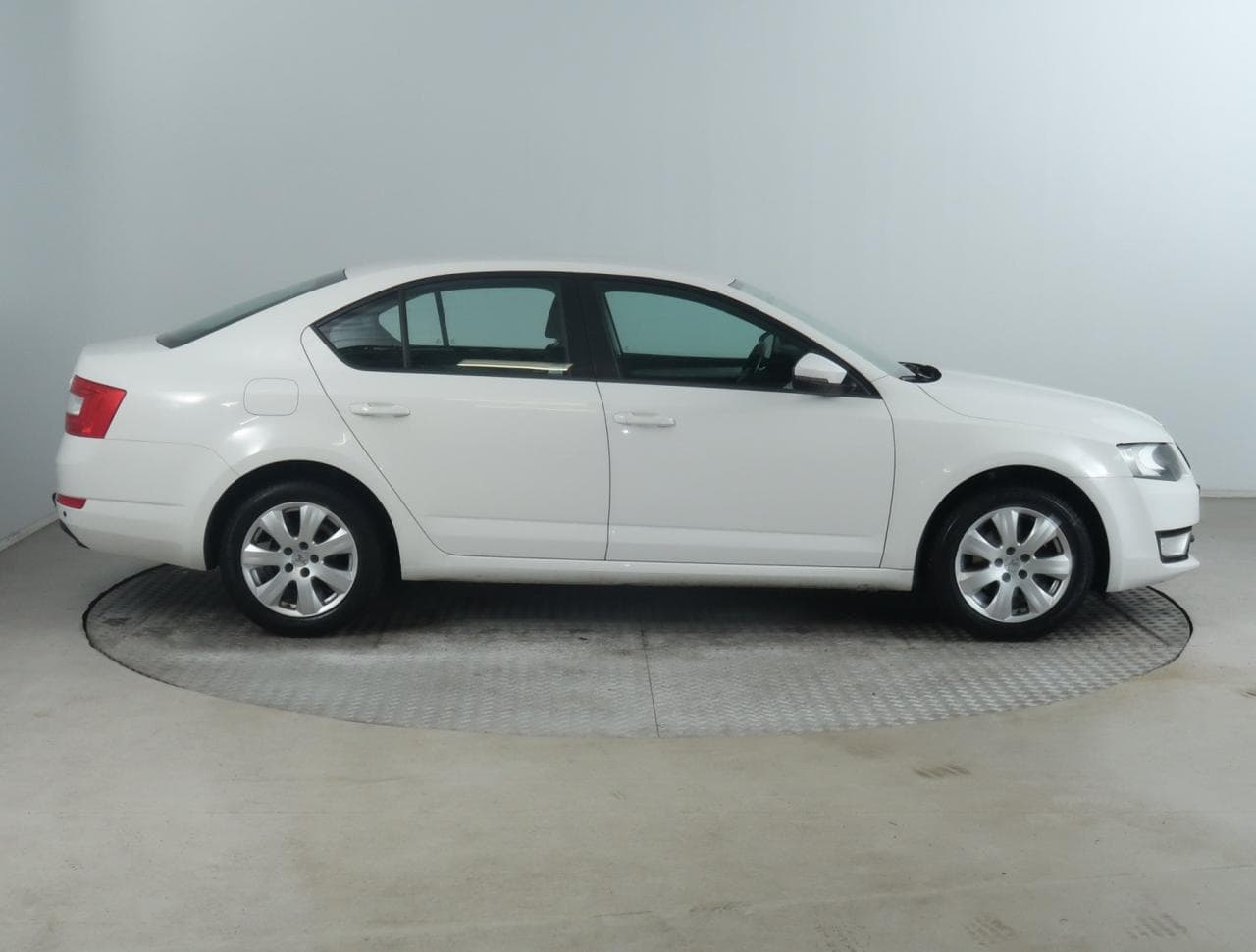 2016 Škoda OCTAVIA - 8