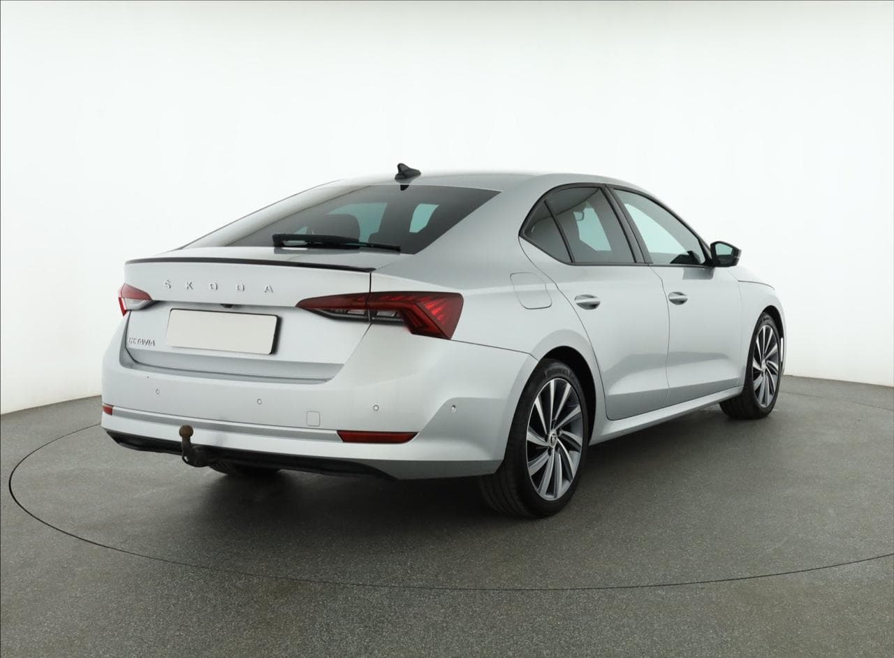 2021 Škoda Octavia - 7