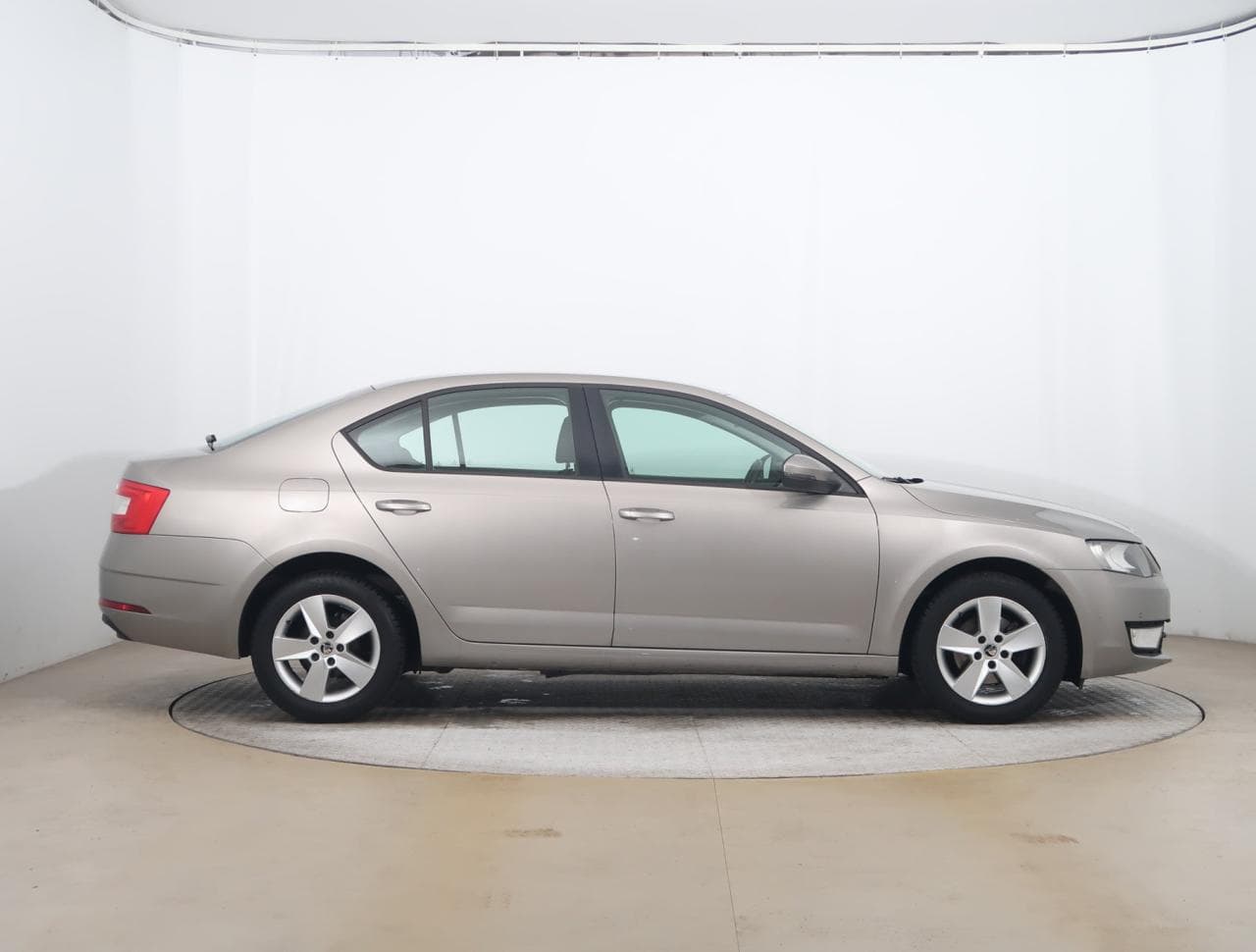 2014 Škoda Octavia - 8