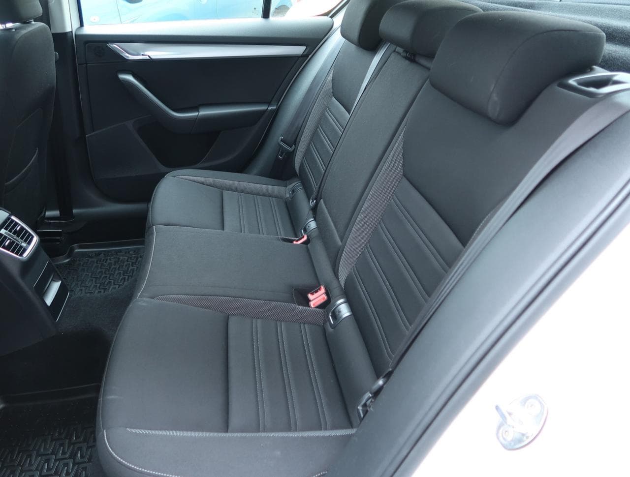 2017 Škoda Octavia - 15