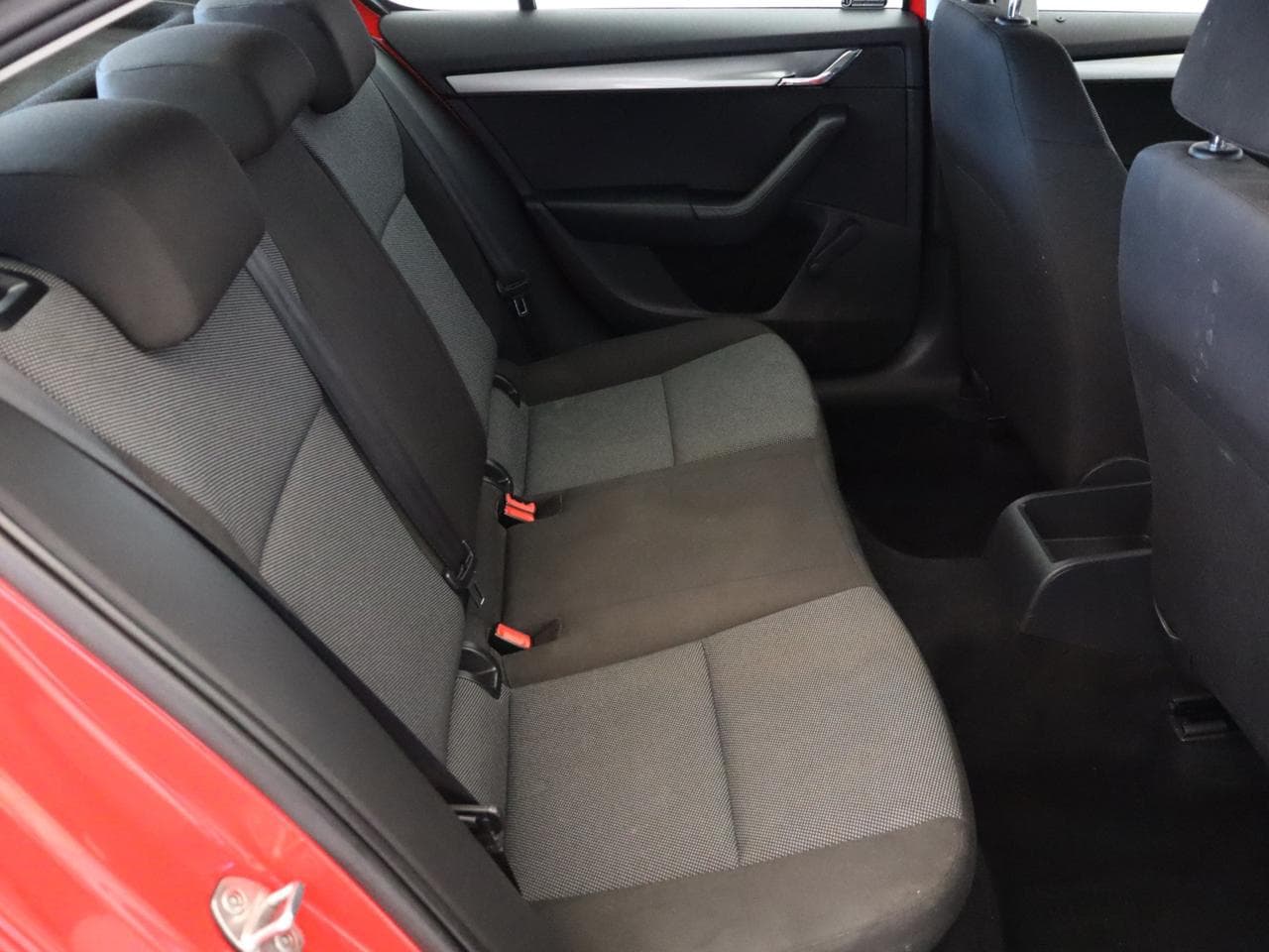 2015 Škoda Octavia - 11