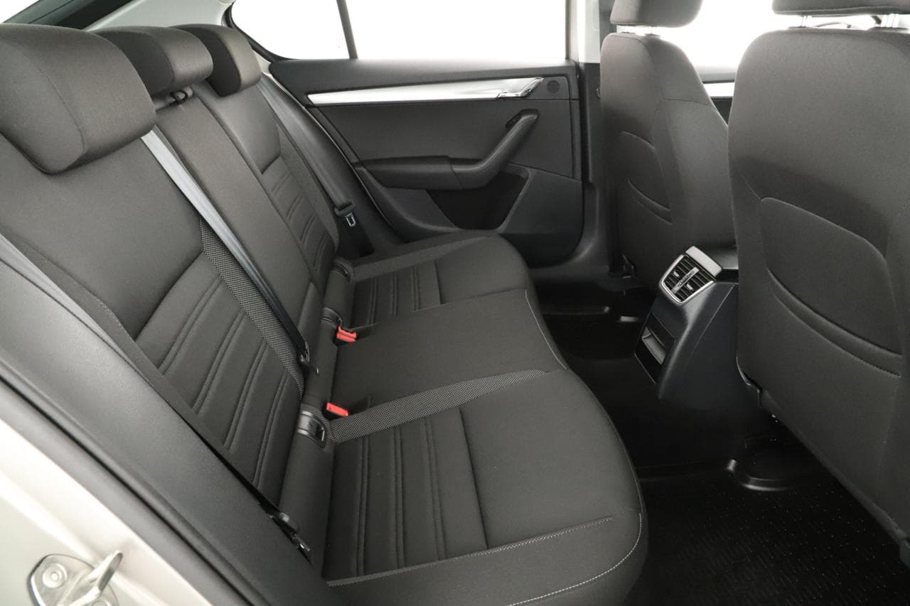2018 Škoda Octavia - 11