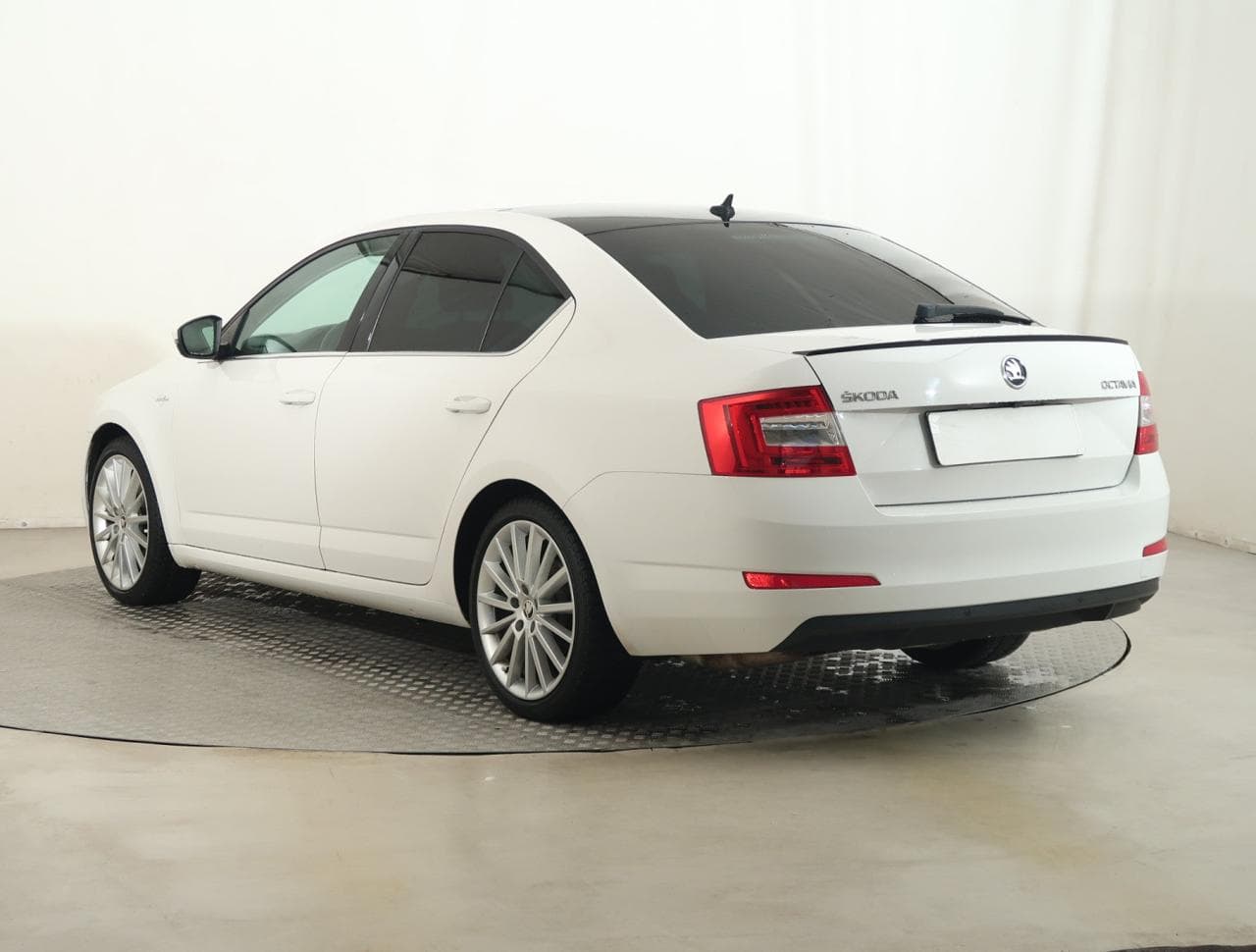 2017 Škoda Octavia - 5