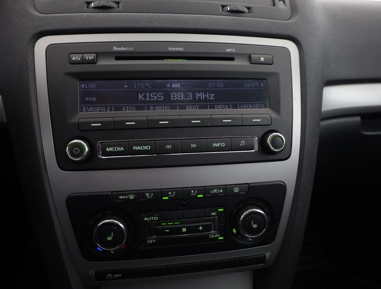 2011 Škoda Octavia - 16