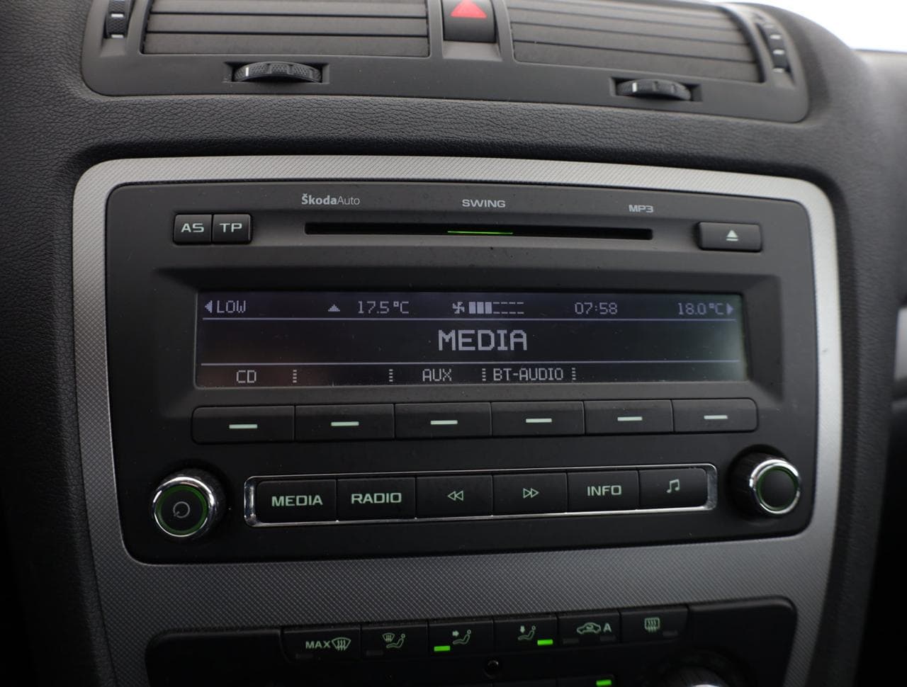 2011 Škoda Octavia - 18