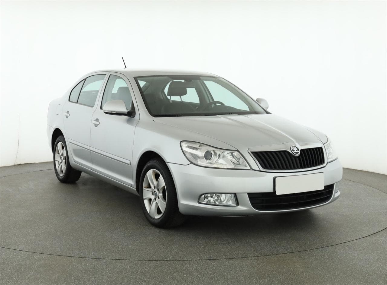 Škoda Octavia 1.6 TDI 77kW hatchback