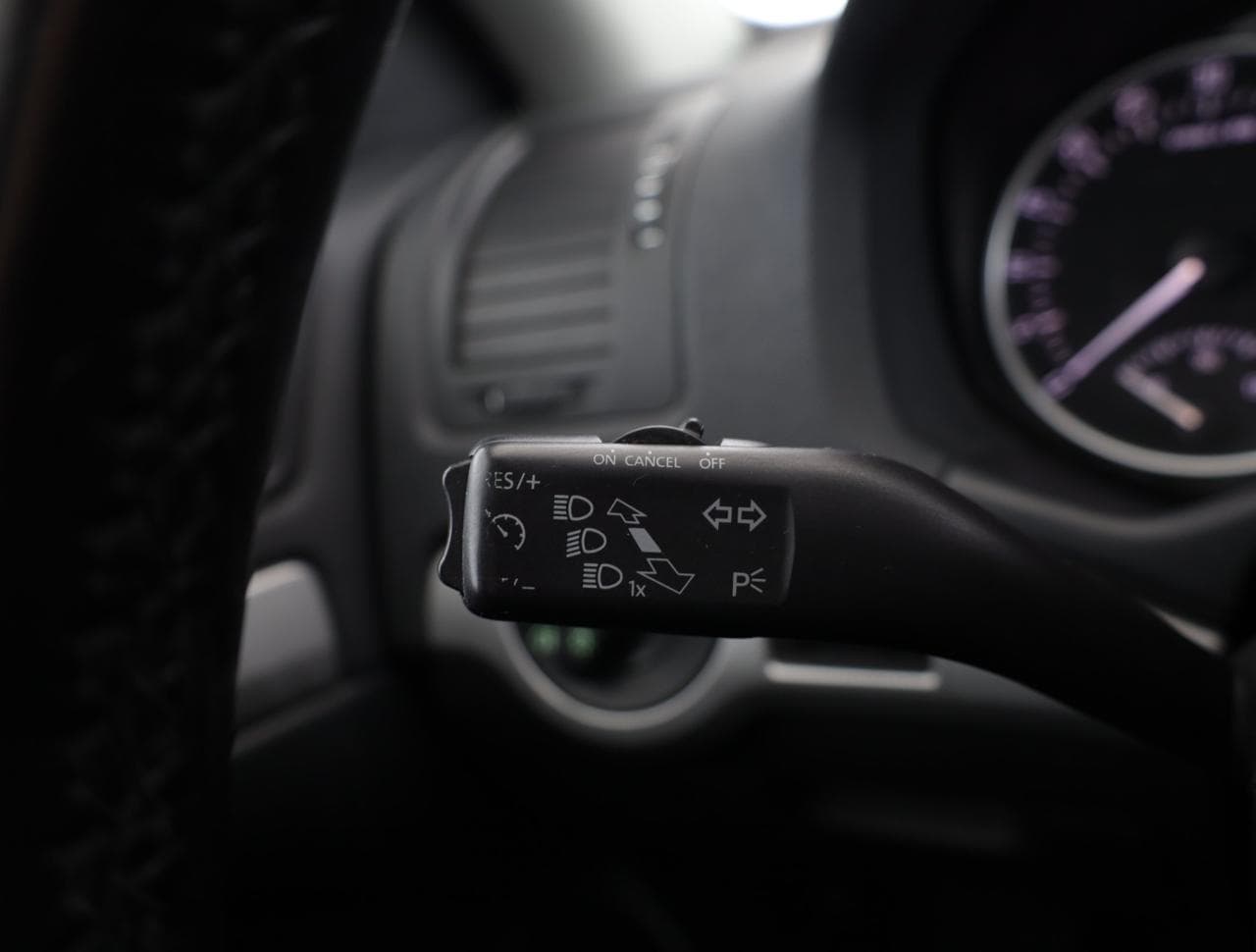 2011 Škoda Octavia - 19