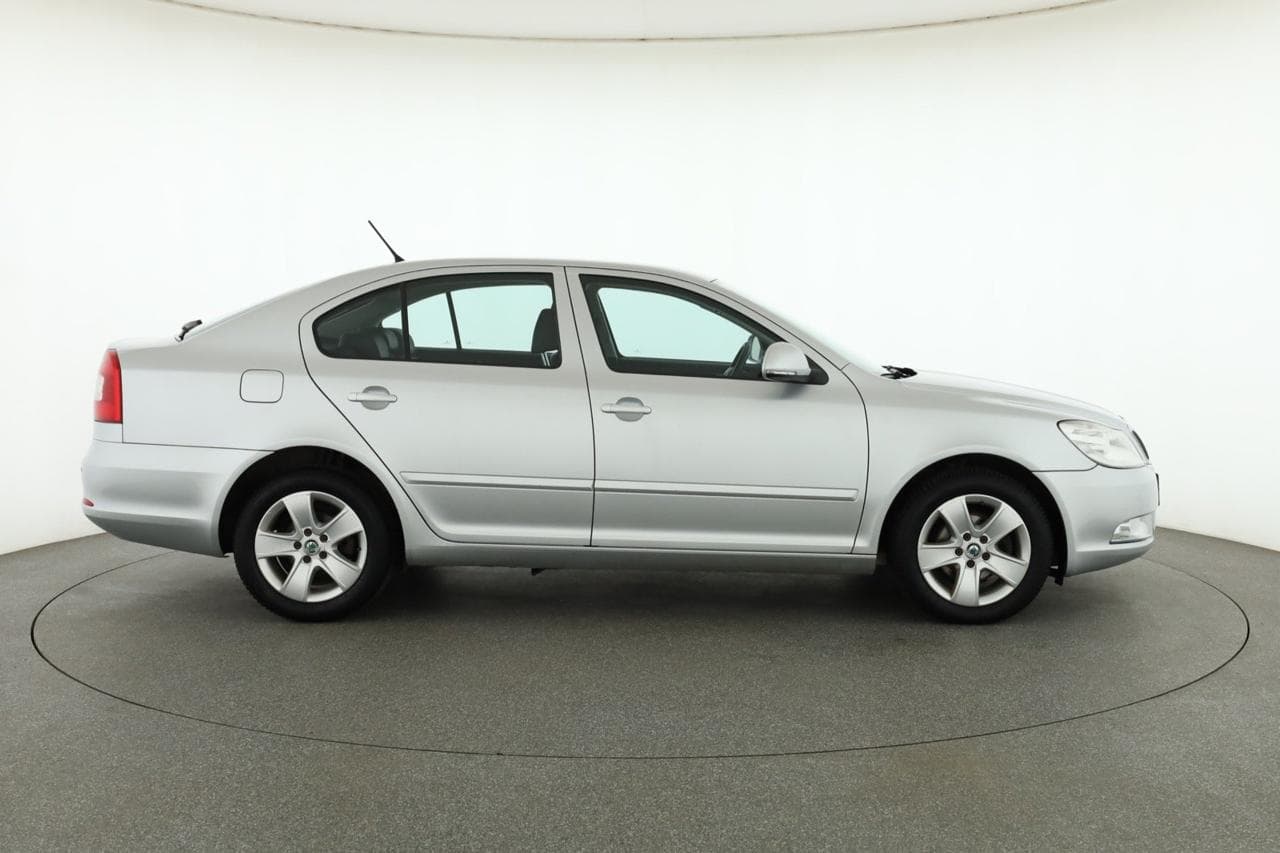 2011 Škoda Octavia - 8