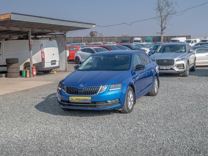 Škoda Octavia ČR 1.4TSI 110KW - LED hatchback